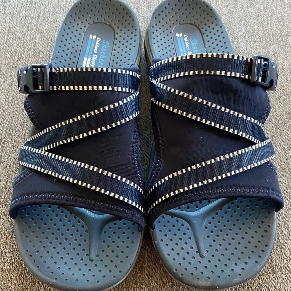Sketchers Outdoor Lifestyle Sandals Sz 10